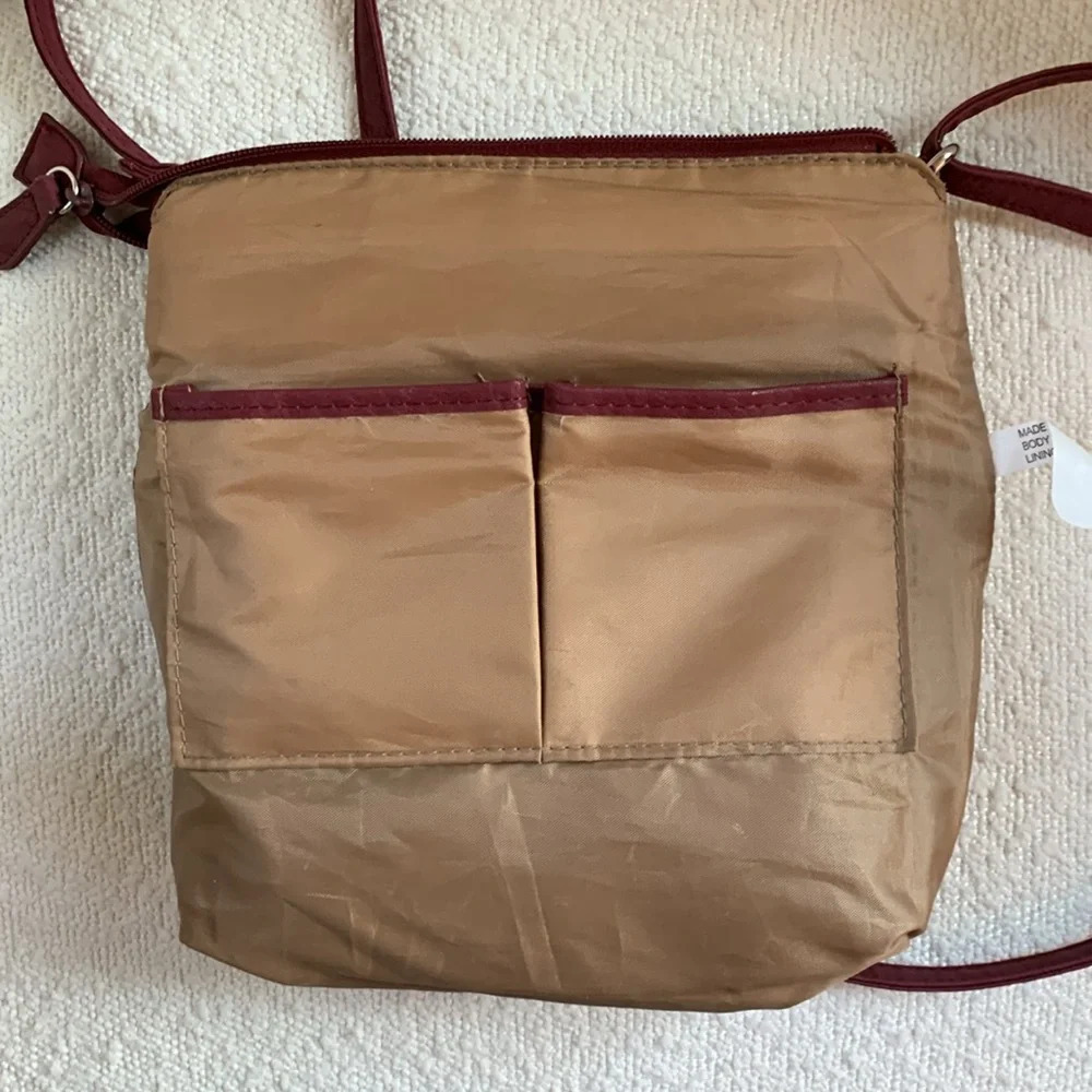 MultiSac Burgundy Crossbody Bag Washable Pebbled Faux Leather Multiple Pockets - Picture 9 of 11